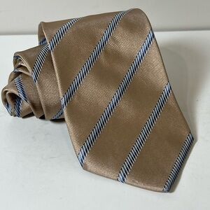Burberry London 100% Silk Made in Italy Classic Stripe Power Tie Luxury
